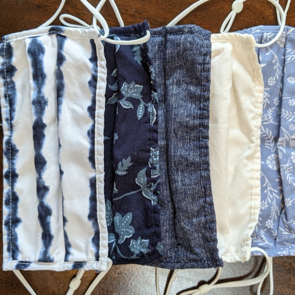 Old navy masks, set of 5